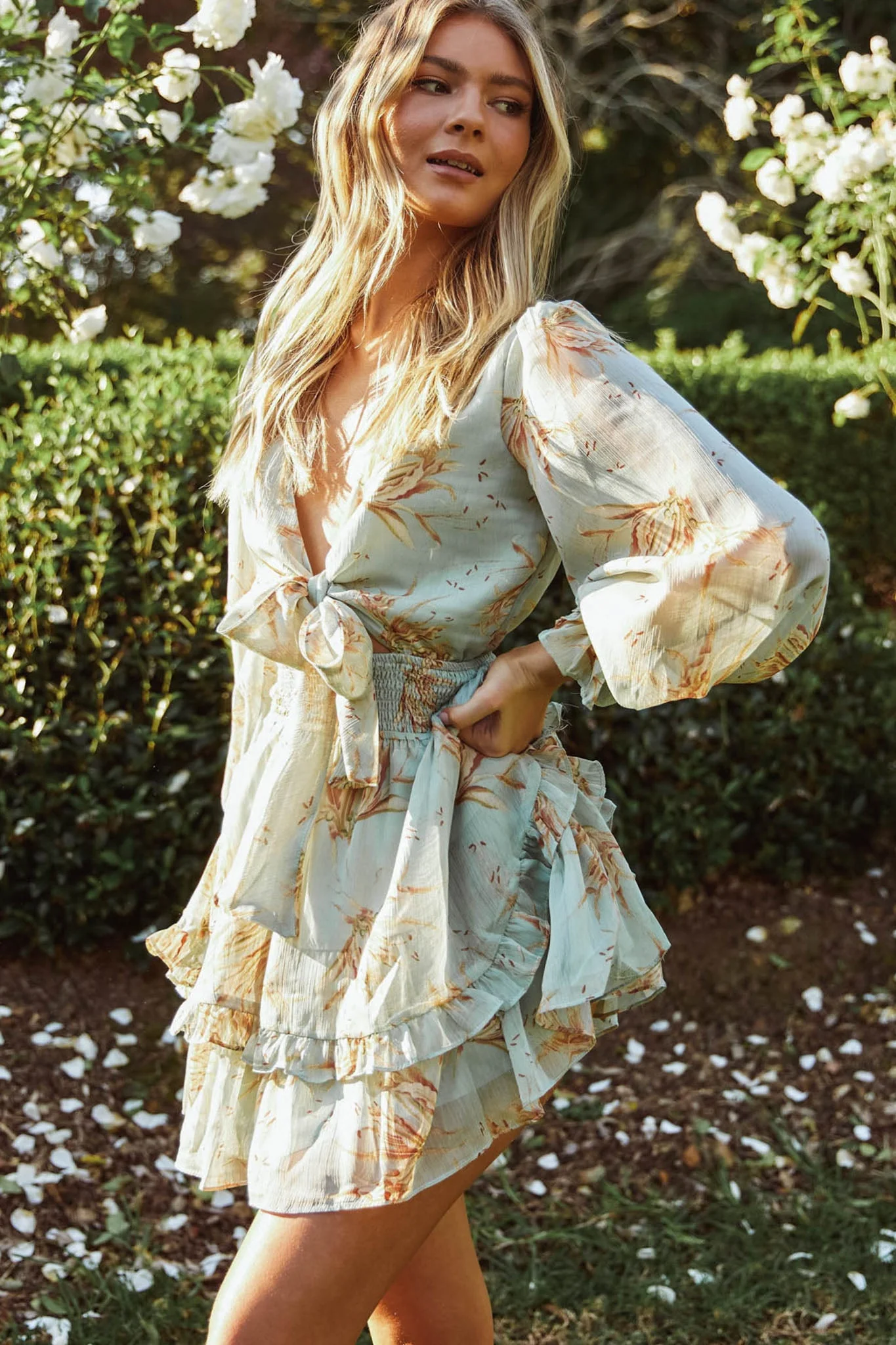 Anthea Long Sleeve Bow-Tie Front Frill Dress Lily Print Pistachio - Image 3