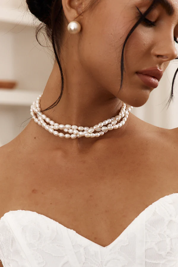 Gwen Braided Pearl Necklace Gold - Image 2