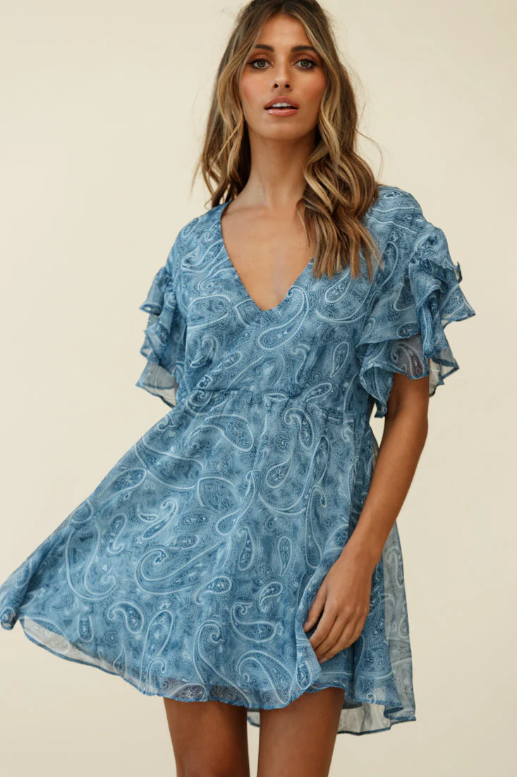 Here And Now Layered Ruffle Sleeve Loose Fit Dress Paisley Print Navy - Image 4