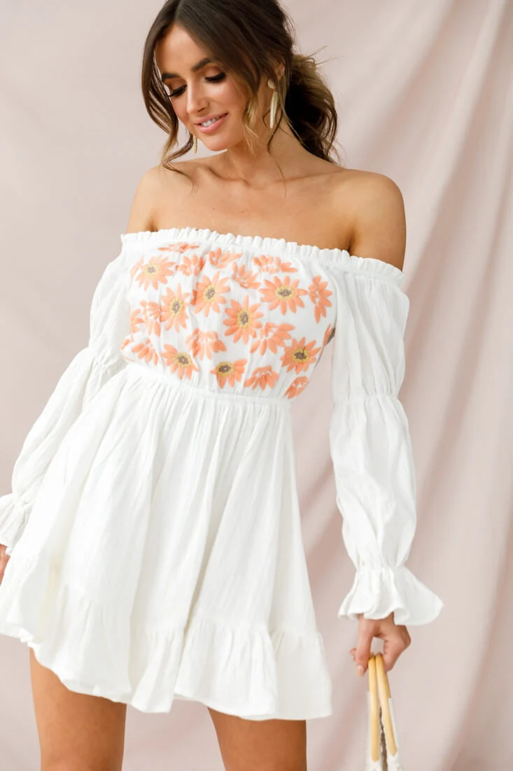 Kayla Off-Shoulder Daisy Embroidered Dress White - Image 5