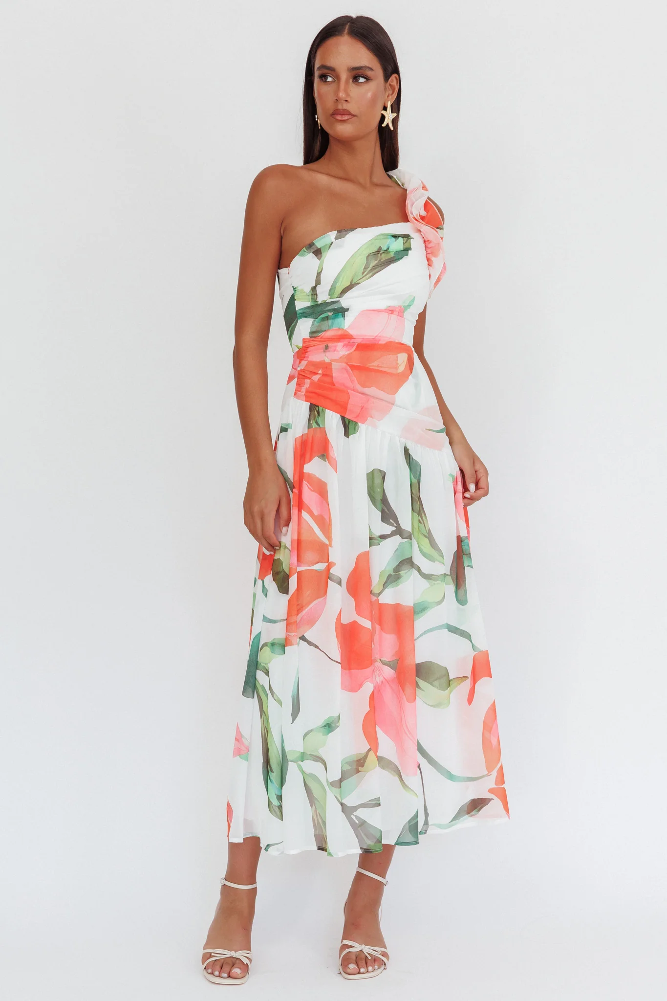 Kinley One-Shoulder Ruffle Maxi Dress Floral Red - Image 4