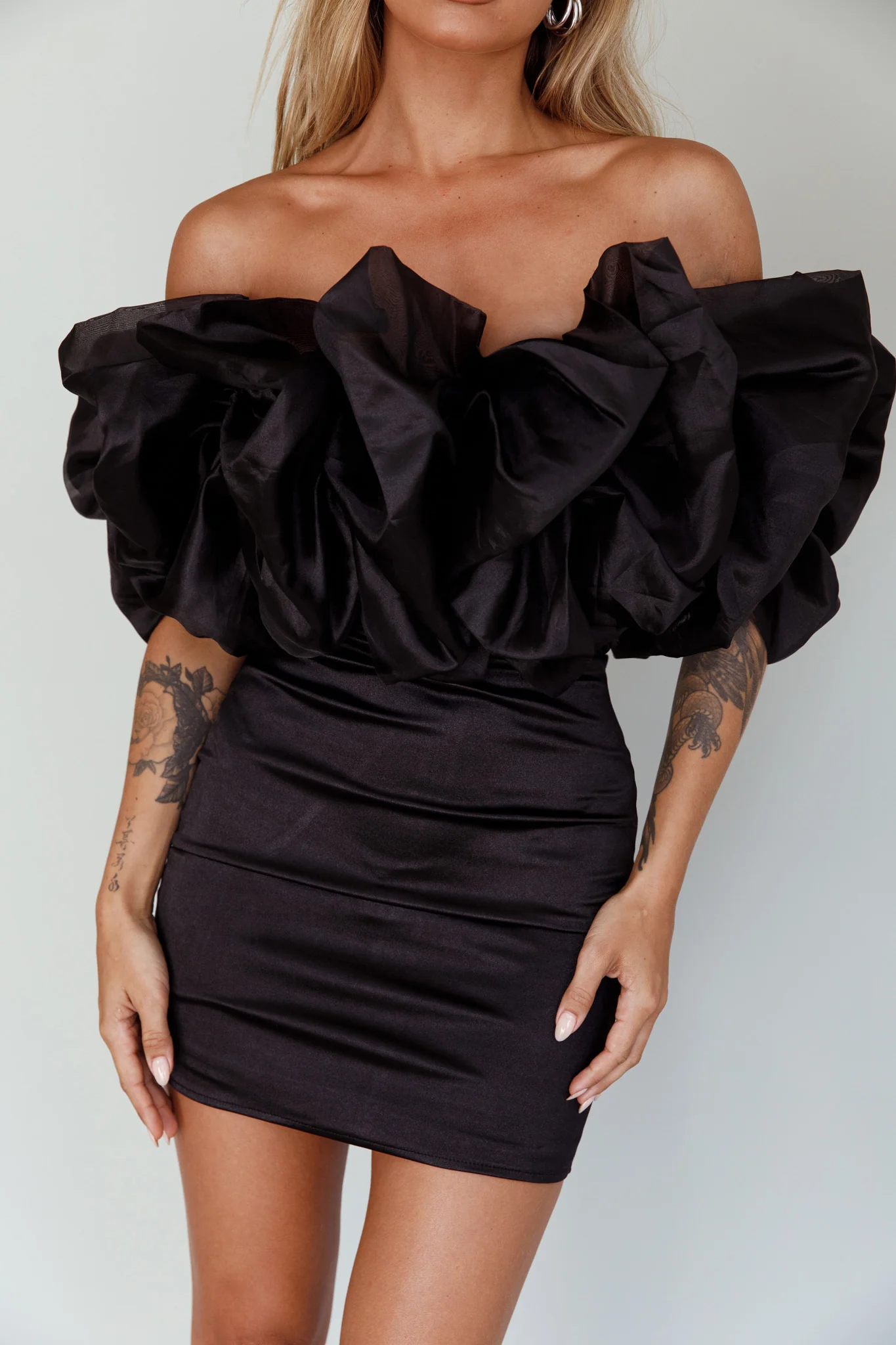 Manhattan Moment Off Shoulder Mini Dress Black - Image 4