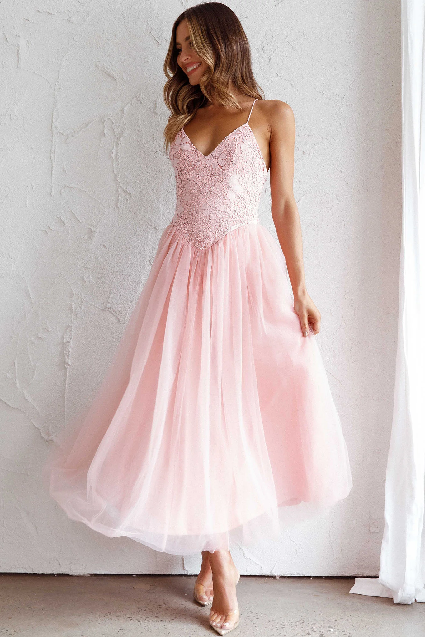 Novoli Floral Embroidery Midi Dress Blush - Image 6