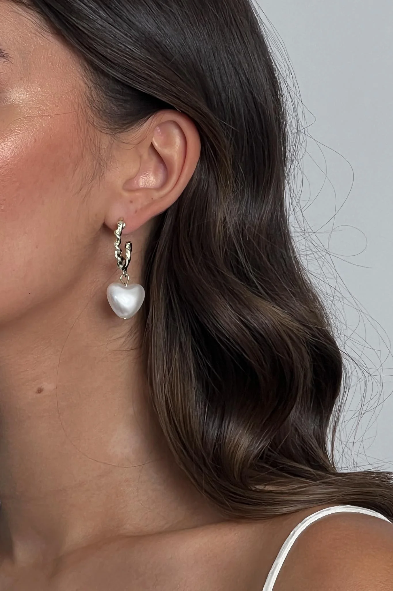 Paris Puffed Pearl Hoop Earrings Gold - Image 2