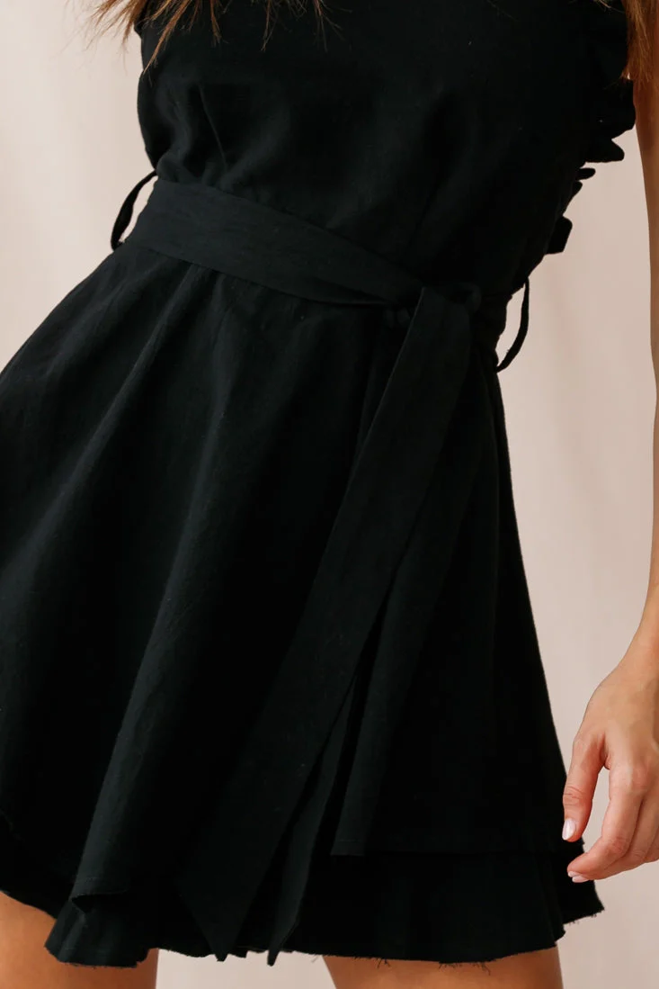 Sarina Raw Hem Halterneck Dress Black - Image 4