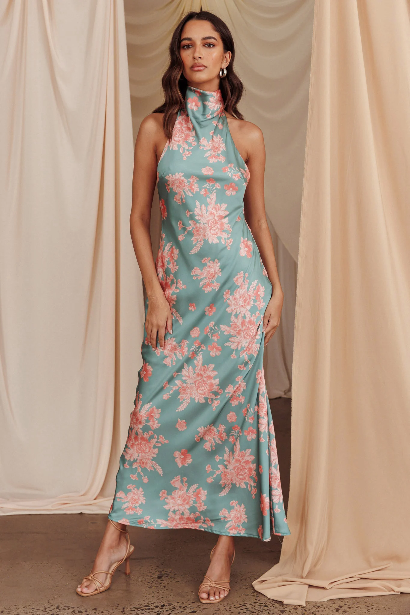 Sweetest Sundays Halterneck Open Back Dress Mint - Image 5