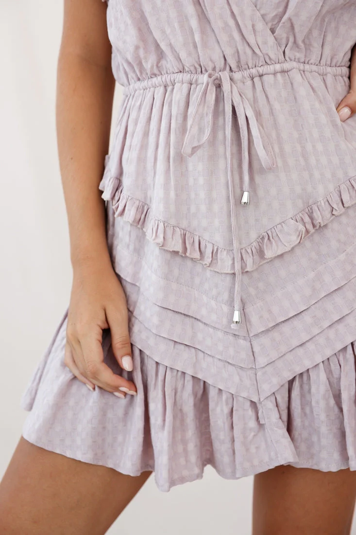 Willah Pintuck And Frill Detail Drawstring Dress Mauve - Image 4